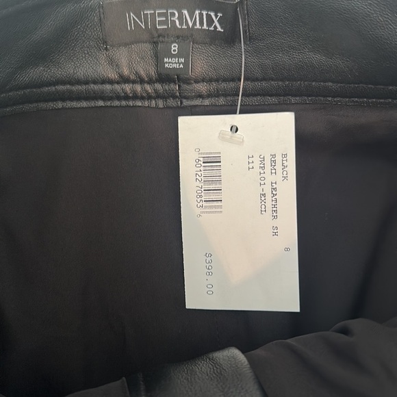 INTERMIX Black Remi Pleated Leather Shorts NWT - Picture 7 of 9